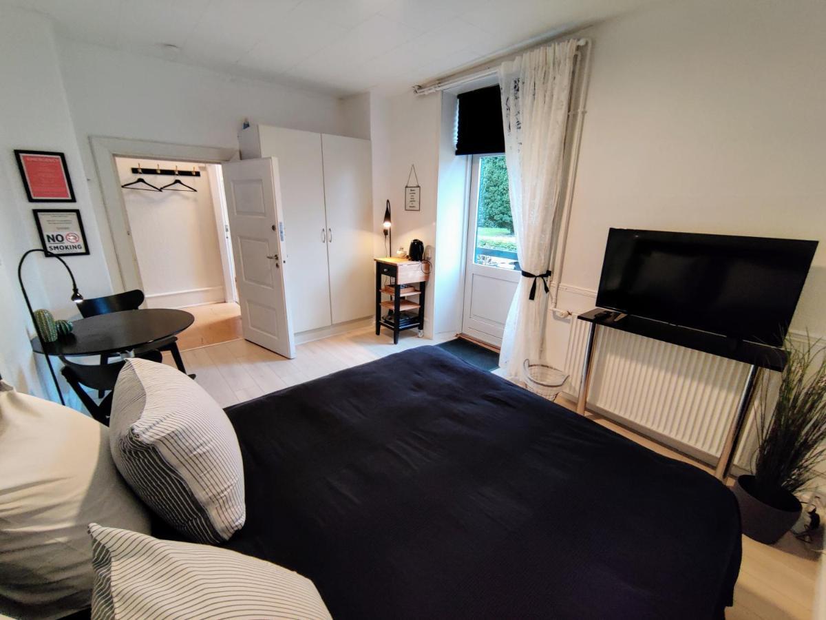 Provstegarden Bed & Breakfast Hovedgard Bagian luar foto