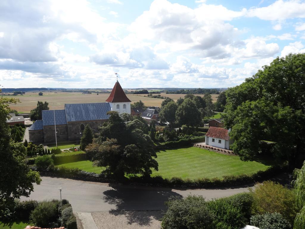 Provstegarden Bed & Breakfast Hovedgard Bagian luar foto
