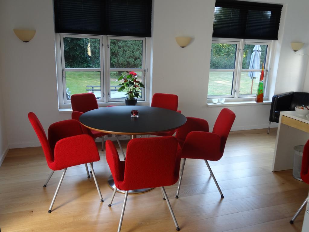 Provstegarden Bed & Breakfast Hovedgard Bagian luar foto