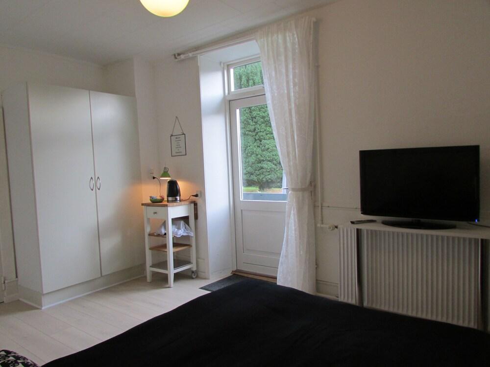 Provstegarden Bed & Breakfast Hovedgard Bagian luar foto